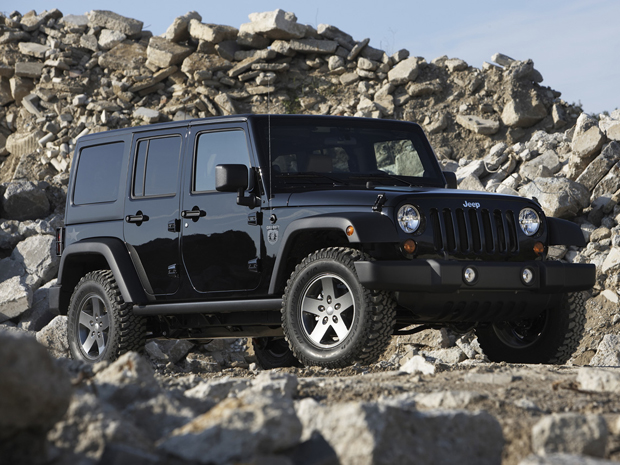 Jeep anuncia edição do Wrangler 2011 inspirada em COD BLACK OPS Jeep---1