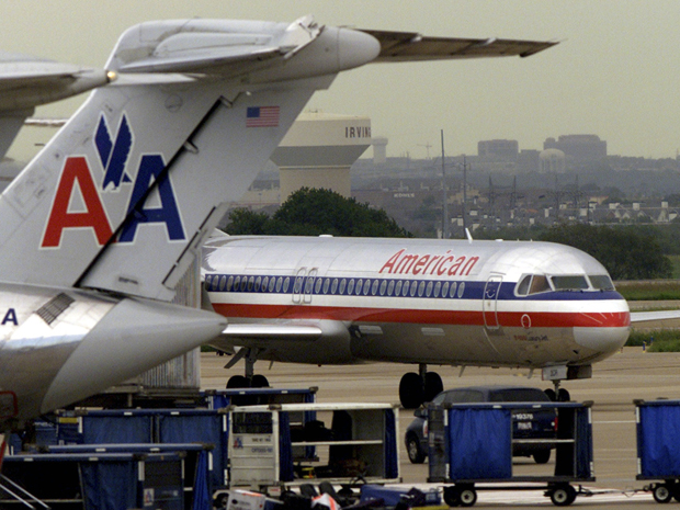 [Internacional]  Ações da American Airlines caem 60% após pedido de concordata Aa