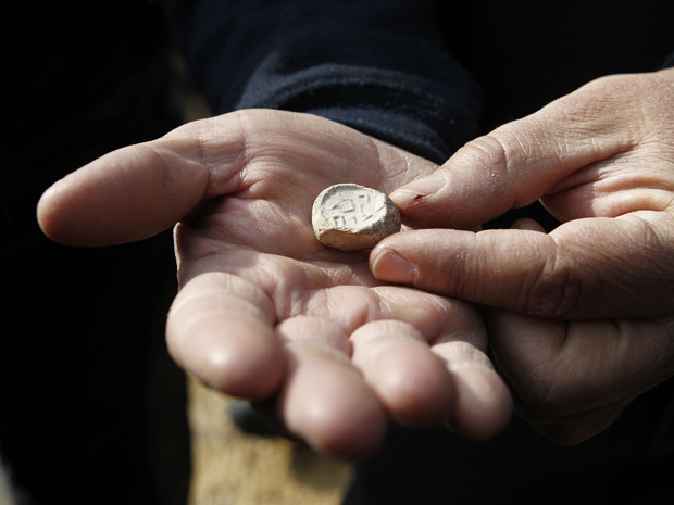 Objeto de 2 mil anos confirma rituais descritos em Templo de Jerusalém 2011-12-25t135920z_10816638