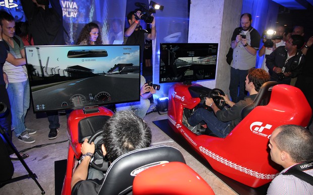 Gran Turismo 6: Bruno Senna vence corrida contra produtor do game na BGS Img_4093