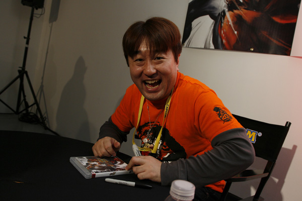 Notícias sobre Street FIghter X Tekken Yoshinori_ono