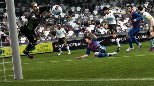 [Multi] Em entrevista, produtor do PES 2013 aponta vantagens em relação ao Fifa Pes-2013-screenshot-1_620x349