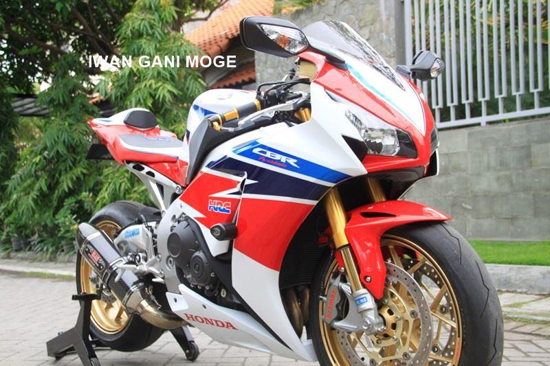 WTS : HONDA  CBR 1000 SP 2014 EUROSPEK KM 1700 346294_20150116103733