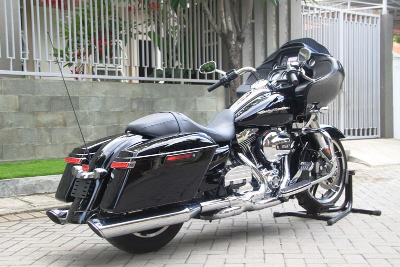 WTS : HD ROADGLIDE BLACK 2015 JALAN 600 MILE 346294_20150120094359