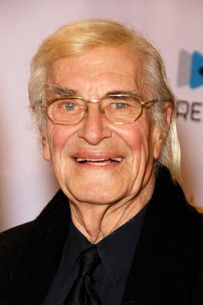 Muere Martin Landau, el oscarizado actor de 'Con la muerte en los talones' Martin-landau-wikimedia