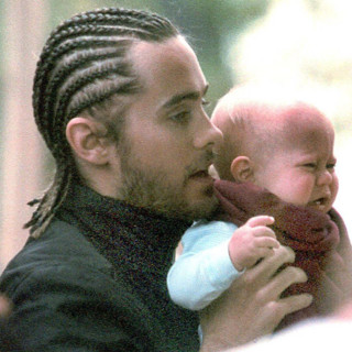 Fucking Pic Jared-leto-les-tresses-en-janvier-2001-4160610ehmtj_1933