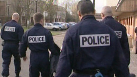 Mouvement de grogne des officiers de Police Police-policiers-2375189_224