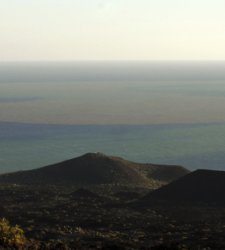 El Hierro en alerta amarilla tras detectar movimiento magmático El-hierro-2