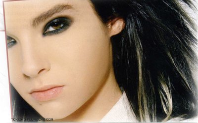 Lokon.org.ua: - El cabello de Bill Kaulitz D0903f082901