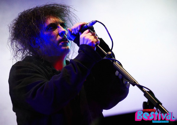 The Cure - Live at Bestival (2011) HDTVRip 720p 74f4fbeb6ed4