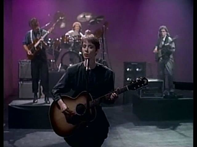 Suzanne Vega E098d3903e01