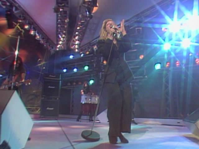 Taylor Dayne B4ec7ba49b3f