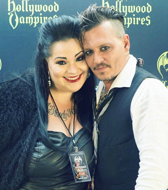 Le groupe Hollywood Vampires . - Page 10 1ced1c355303