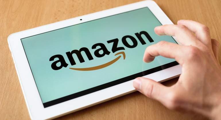 Consideraciones Legales para la creación de paginas web  Amazon-tablet