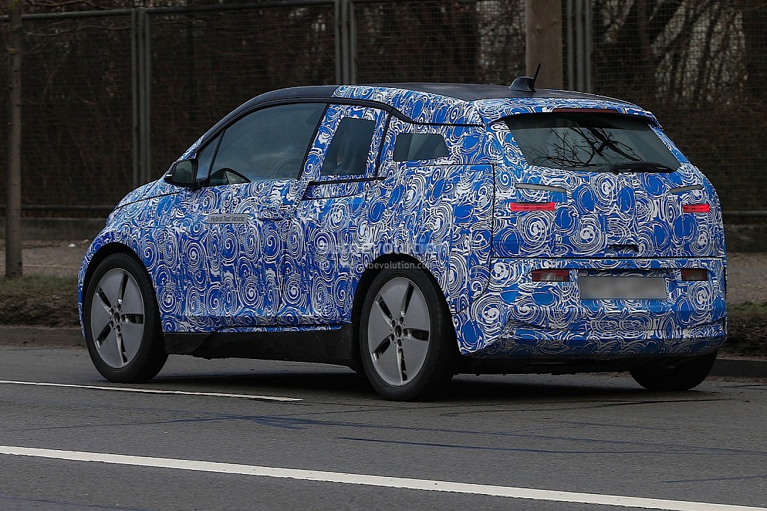 2013 - [BMW] i3 [i01] - Page 10 Spyshots-bmw-i3-production-version-720p-5