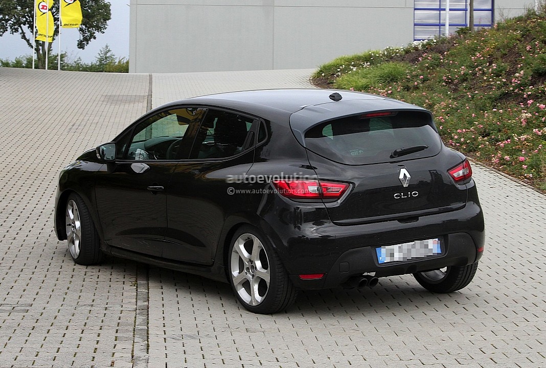 2012 - [Renault] Clio IV [X98] - Page 30 Spyshots-renault-clio-gordini-gt-with-12-tce-140-hp-720p-5