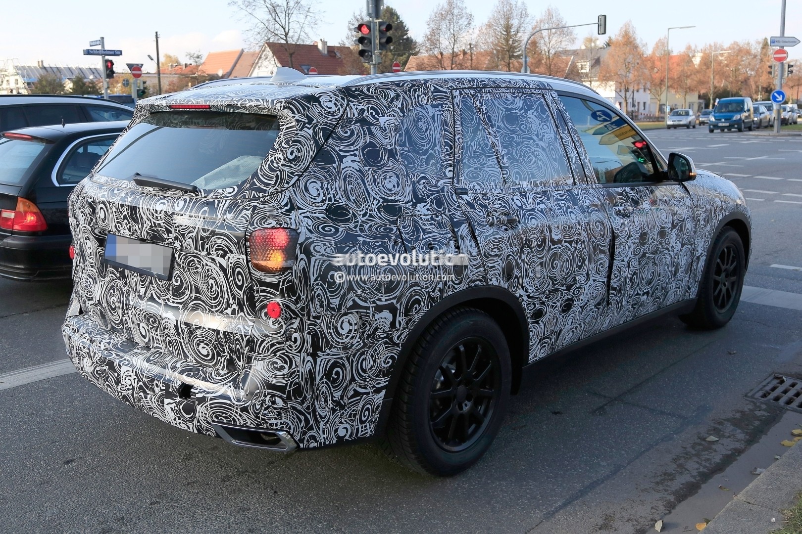 2018 - [BMW] X5 IV [G05] - Page 2 2018-bmw-x5-pre-production-prototype-first-spyshtos-reveal-huge-kidney-grilles_7