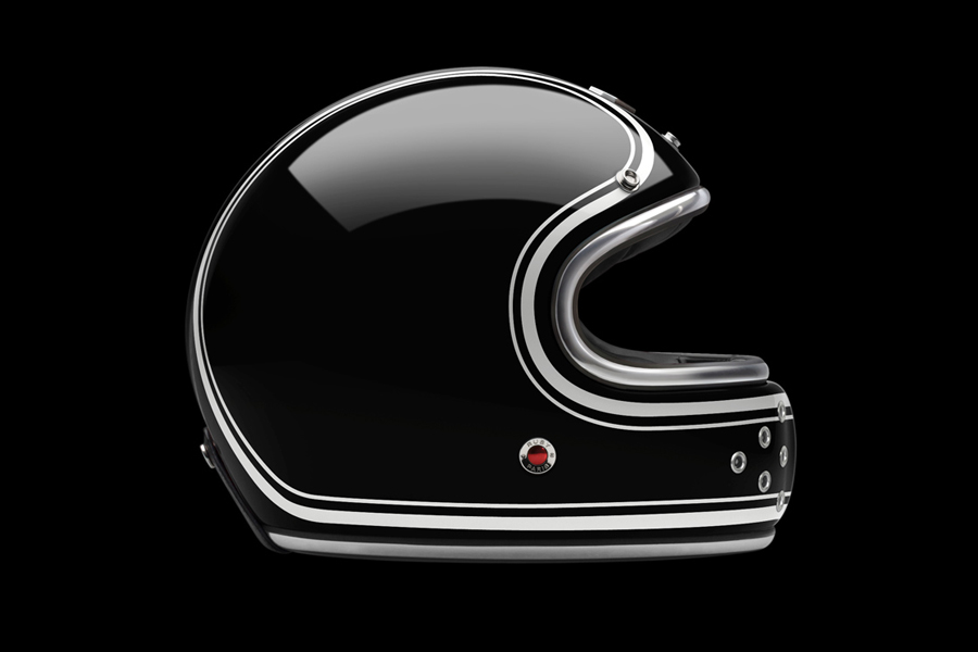 Le casque de luxe pour bmiste Ateliers-ruby-launches-new-bmw-motorrad-anniversary-helmets-photo-gallery_7