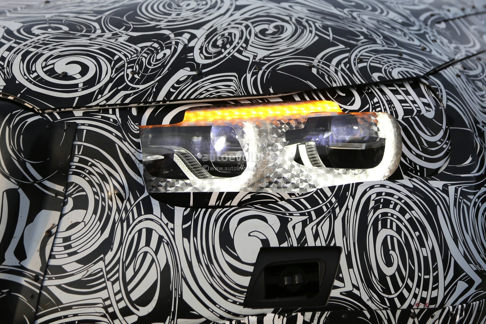 2015 - [BMW] Série 7 / 7 LWB [G11/G12] - Page 15 Spyshots-bmw-g11-7-series-shows-us-part-of-its-taillights_13