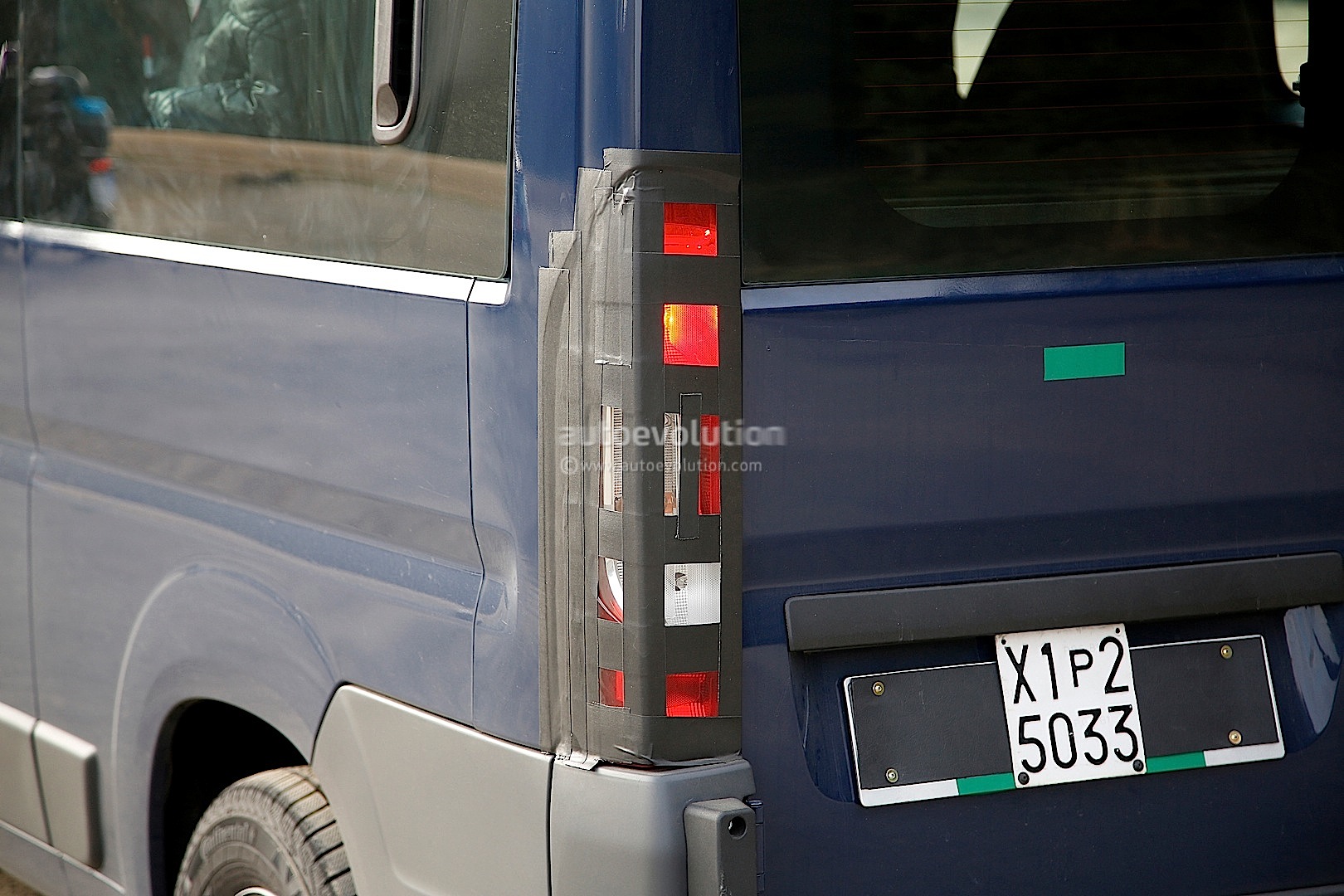 2014 - [Citroën/Peugeot/Fiat] Jumper/Boxer/Ducato - Page 3 Spyshots-fiat-ducato-ram-promaster-facelift_7