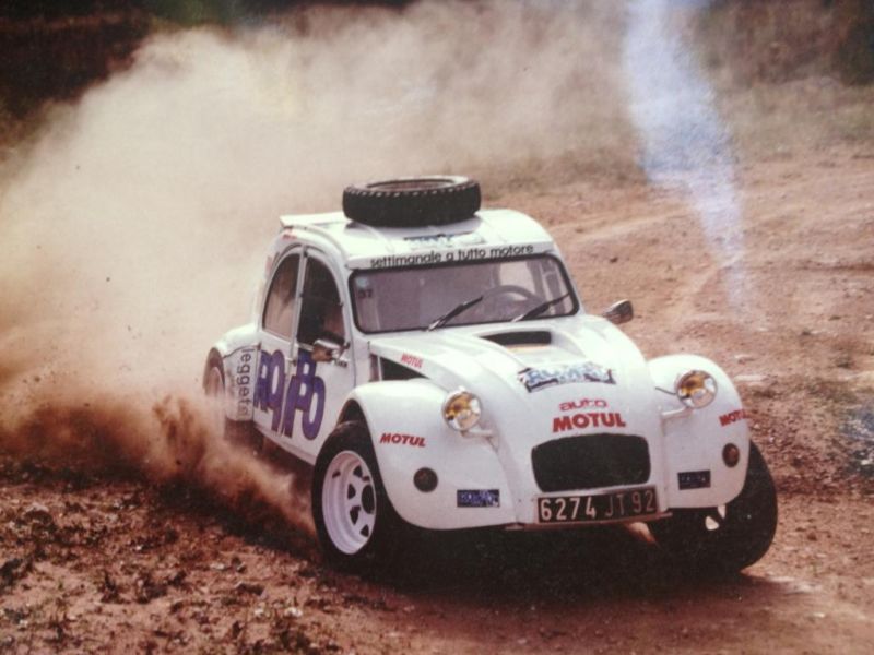 Ghouls'n Goblins sur GX4000 - Page 2 Twin-engine-citroen-2cv-rally-car-on-sale-dirt-cheap_1