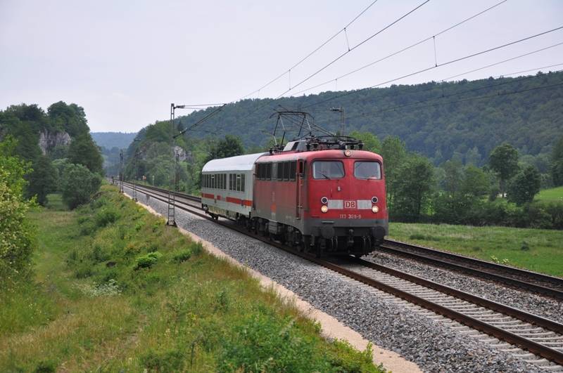 Im Altmühltal rund um Dollnstein Ilq2yq32