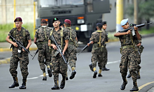 Fernando Lugo - l'Amérique latine 25602598coup-d-etat-honduras-jpg