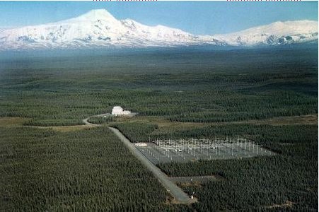 Boulles des feu, comete Elenin, meteorites,... 77878691site-de-haarp-jpg