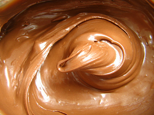 آڹآآآآآ e♏ - صفحة 3 Chocolate-food-looks-like-crap-mousse-nutella-Favim.com-218530