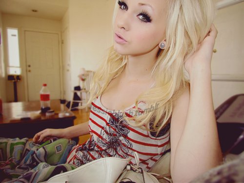 ---- ραяîƨ human characters {Don't steal names nor pictures!} Attentionwhore-beautiful-blonde-fashion-girl-Favim.com-224244