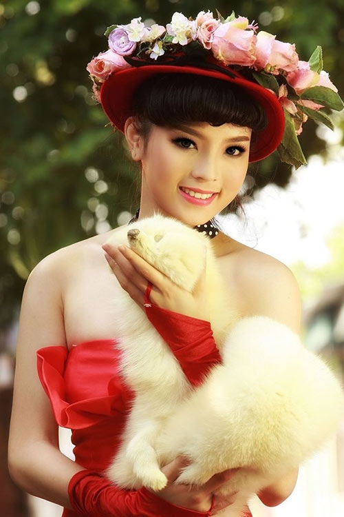 NGUYỄN CAO KỲ DUYÊN - MISS VIETNAM 2014 - Page 16 20141211-125323-1418263066-d3-1418095015043_500x750