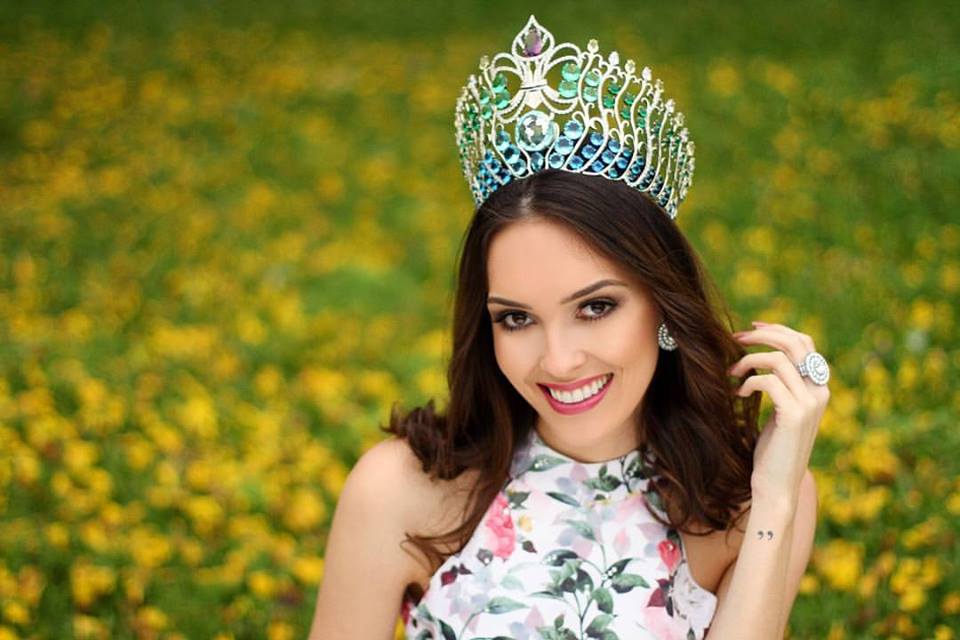 gabrielle vilela, top 2 de reyna hispanoamericana 2019/top 20 de miss grand international 2018/top 40 de miss world 2017/reyna internacional ganaderia 2013.  - Página 8 21617864_1463537687078725_2370960052444303043_n