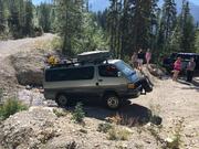 Off roading with my 1991 Hiace LH107 4WD automatic in Canada IMG_2157