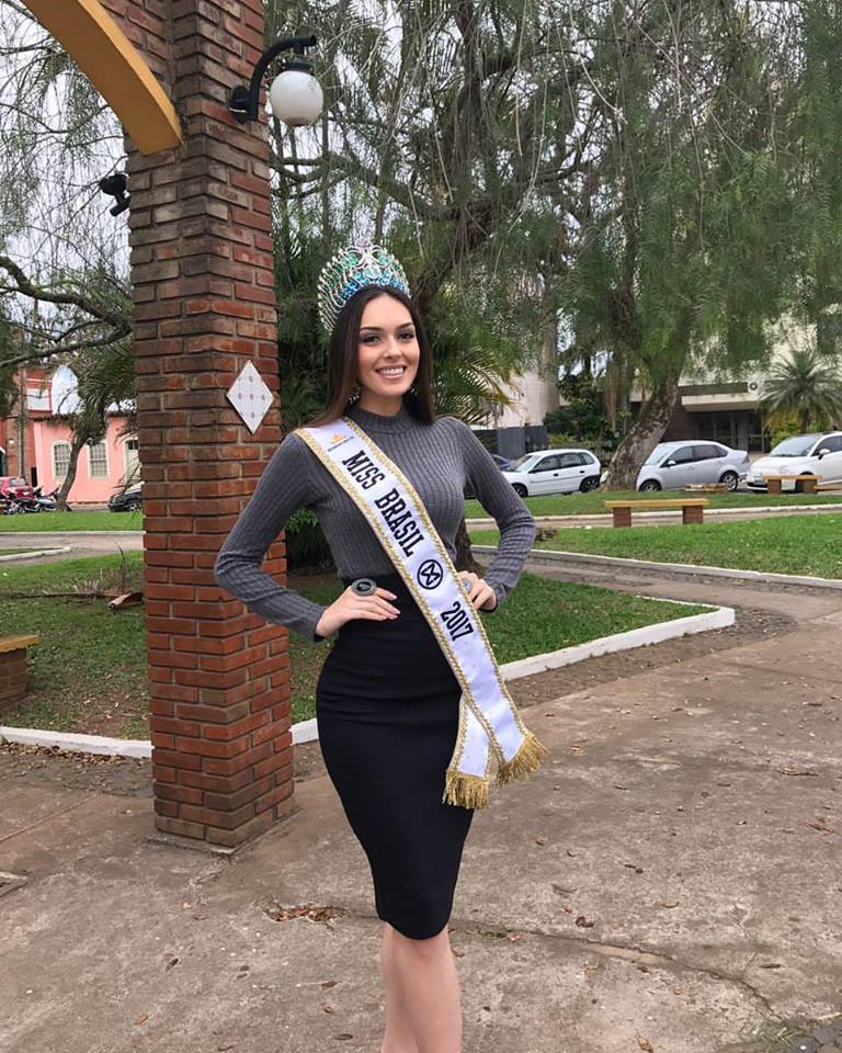 gabrielle vilela, top 2 de reyna hispanoamericana 2019/top 20 de miss grand international 2018/top 40 de miss world 2017/reyna internacional ganaderia 2013.  - Página 8 21462936_1453608751404952_6152772188507436501_n