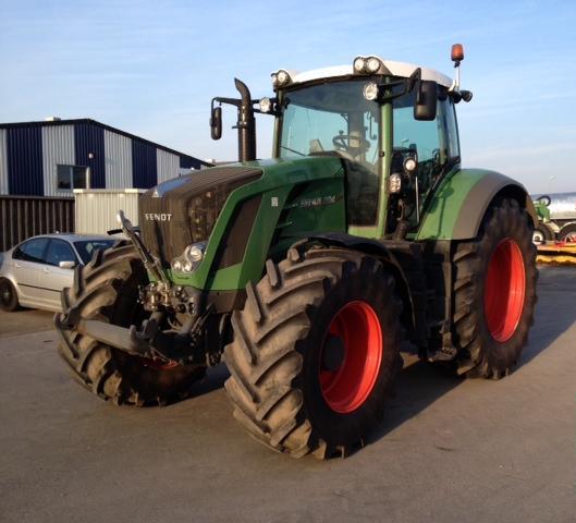 FENDT Tractores   - Página 8 Fendt_824_vario