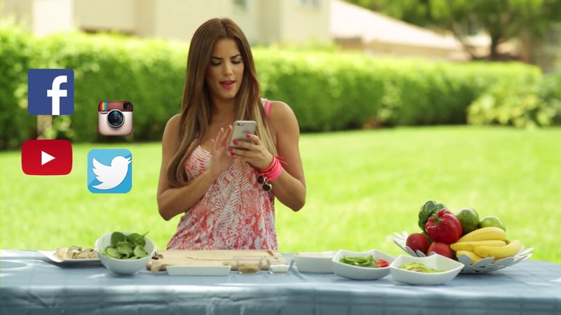 Gaby espino/გაბი ესპინო #14 - Page 22 COCINANDO_SALUDABLE_HEALTHY_ROLLS_A_LA_GABY_mp