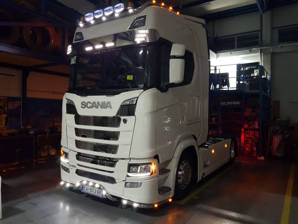 SCANIA S  SERIJE / 5-te generacije - Page 2 22279435_972617766211501_6400245689358863911_n