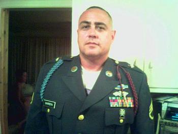 Robert W    (military scammer)using stolen pics of soldier BARRERA  46456_2_76738