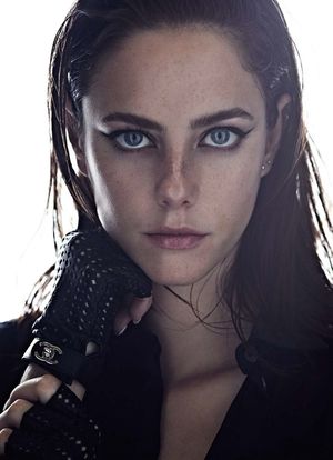 Das Schattenrudel Kaya-scodelario-in-marie-claire-magazine-april-2