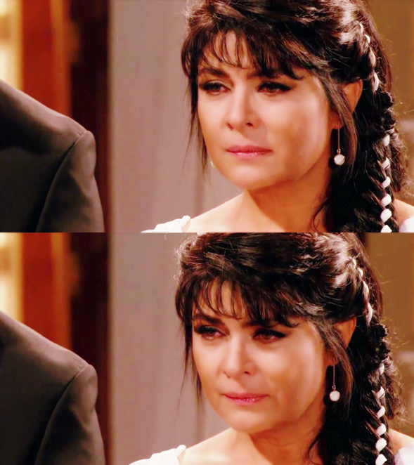 Victoria Ruffo/ვიქტორია რუფო - Page 44 Inloi