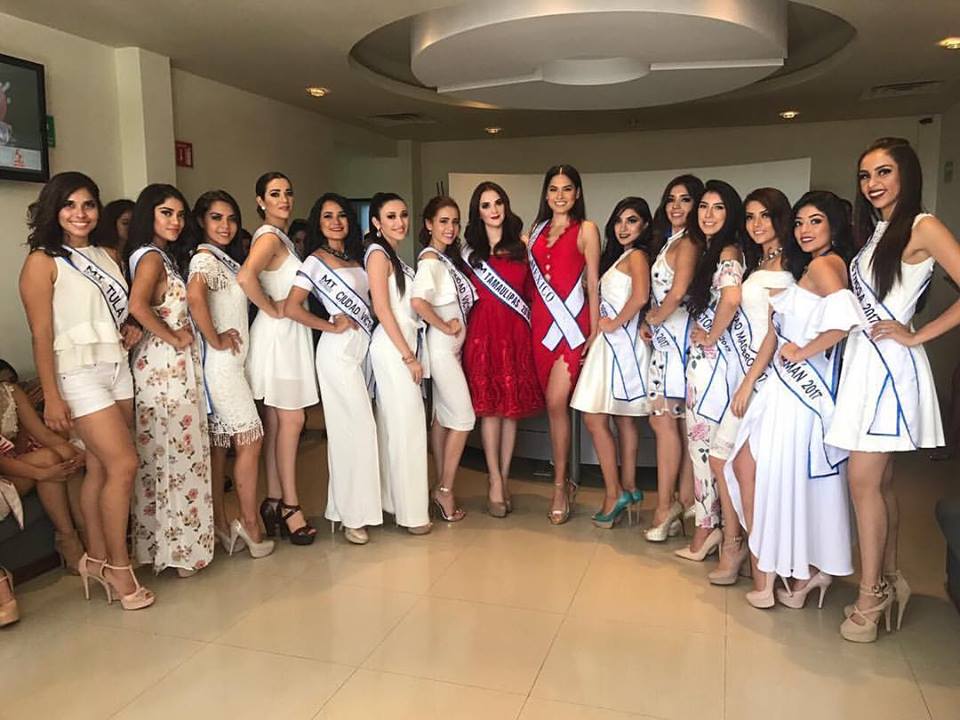 andrea meza, mexicana universal 2020/1st runner-up de miss world 2017. - Página 11 20729192_1607958969255457_5266890489392138555_n