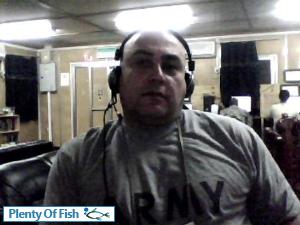 Robert W    (military scammer)using stolen pics of soldier BARRERA  G200sf55px_74318580