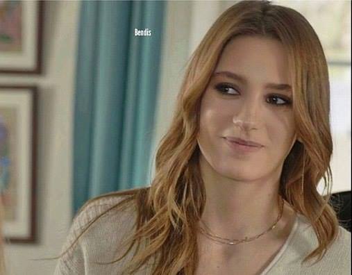 Serenay Sarikaya/სერენაი სარიკაია #18 - Page 60 10421983_417634275052893_2562914531542128061_n