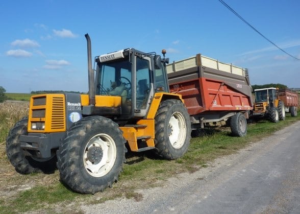 RENAULT Tracteurs agricoles   -- Francia - Página 5 133_14_TX