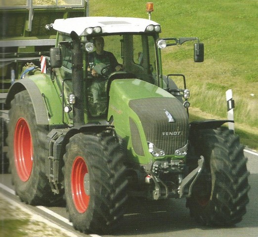 FENDT Tractores   - Página 8 FENDT_922_Small