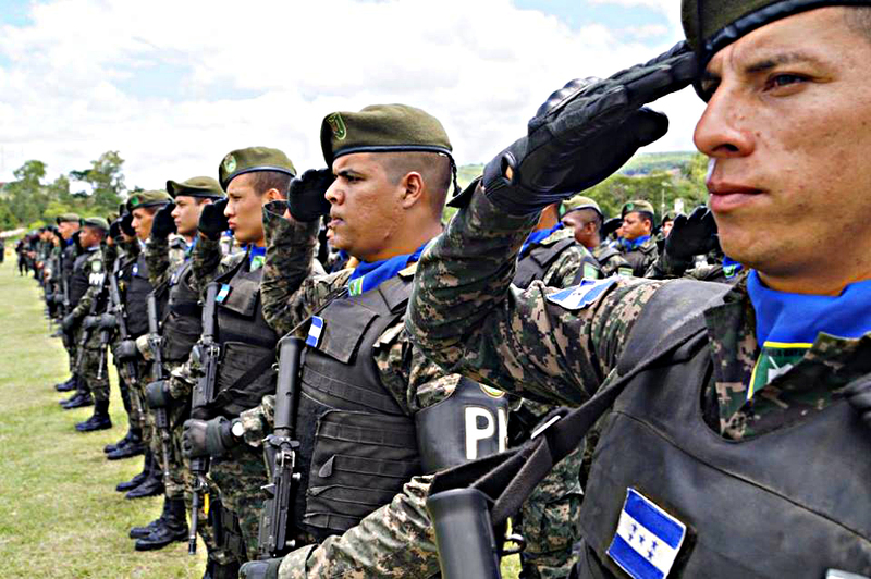Fotos y videos de las FFAA de Honduras y equipos de los Bomberos Image