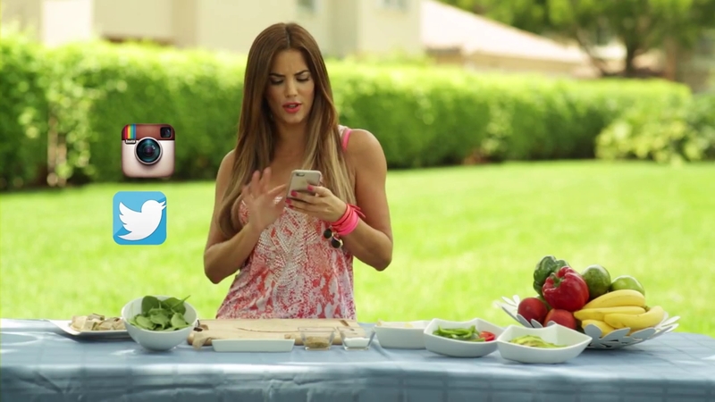 Gaby espino/გაბი ესპინო #14 - Page 22 COCINANDO_SALUDABLE_HEALTHY_ROLLS_A_LA_GABY_mp