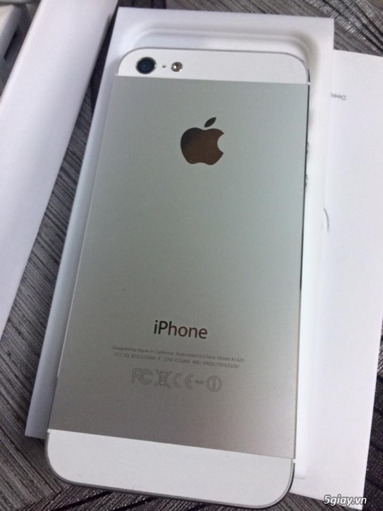 iPhone 5- iphone 5 16gb - màu trắng - mới 99% - đẹp keng 20150605_3ce6ebcfbec62429b195638ee47d5089_1433501225