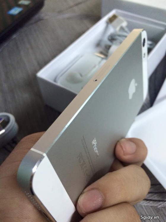 iPhone 5- iphone 5 16gb - màu trắng - mới 99% - đẹp keng 20150605_abac94123db4795b0139debae6cbcab2_1433501225