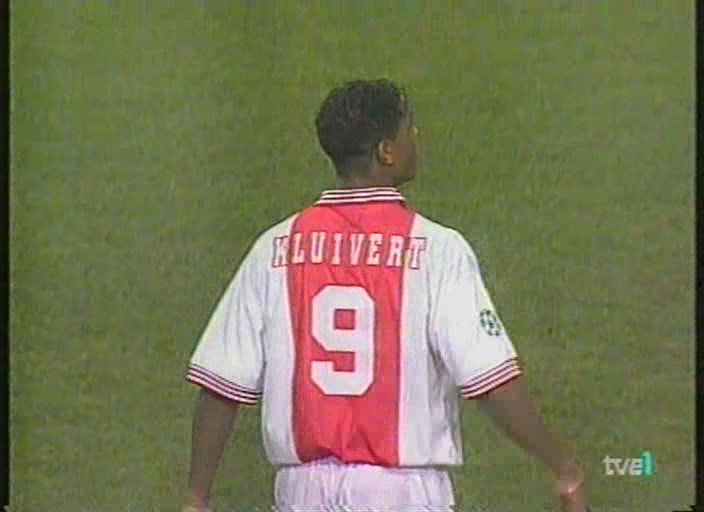 Champions League 1996/1997 - Cuartos de Final - Ida - Ajax Vs. Atlético de Madrid (512p) (Castellano) Image